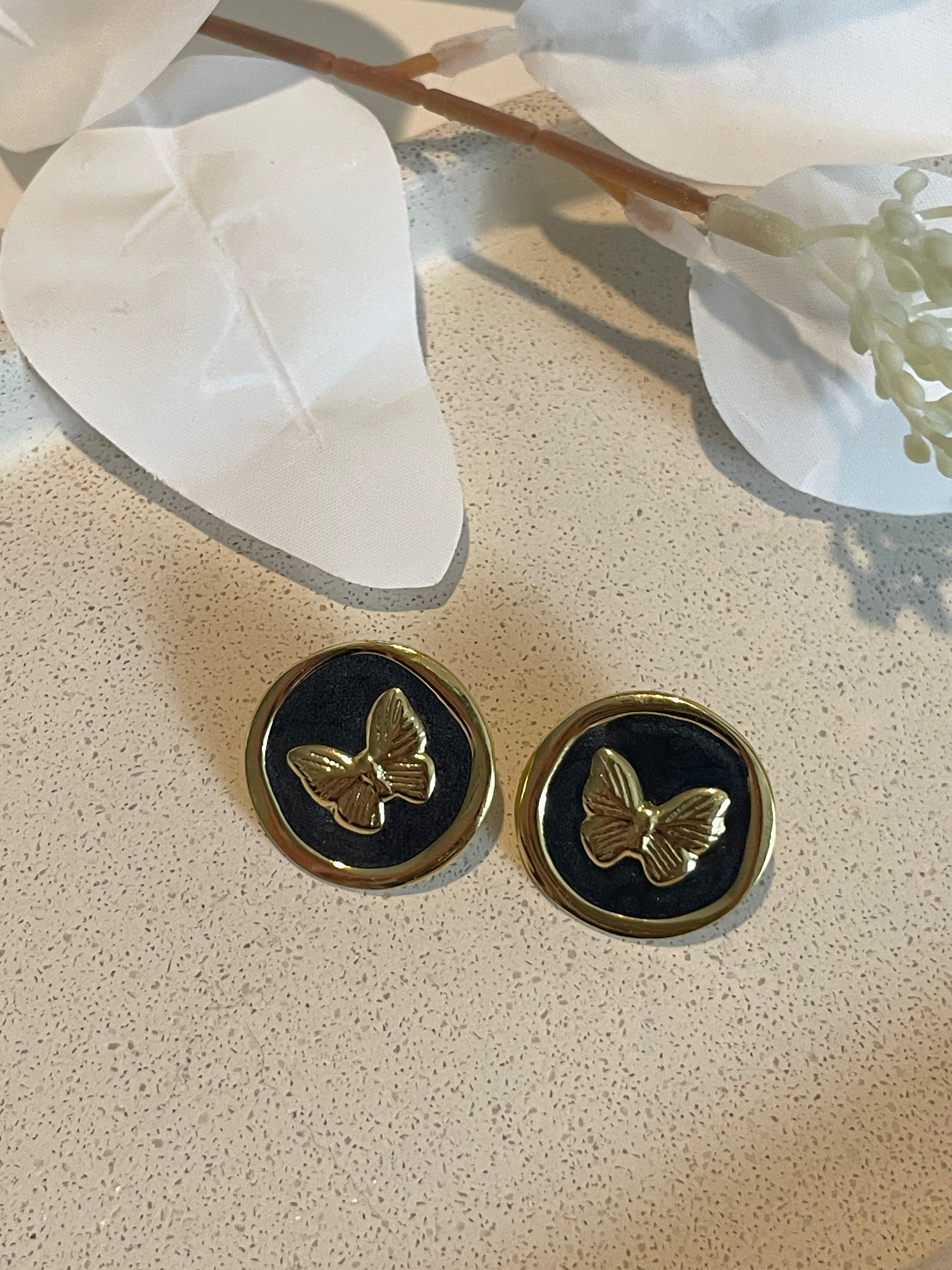 Boucle d’oreille papillon